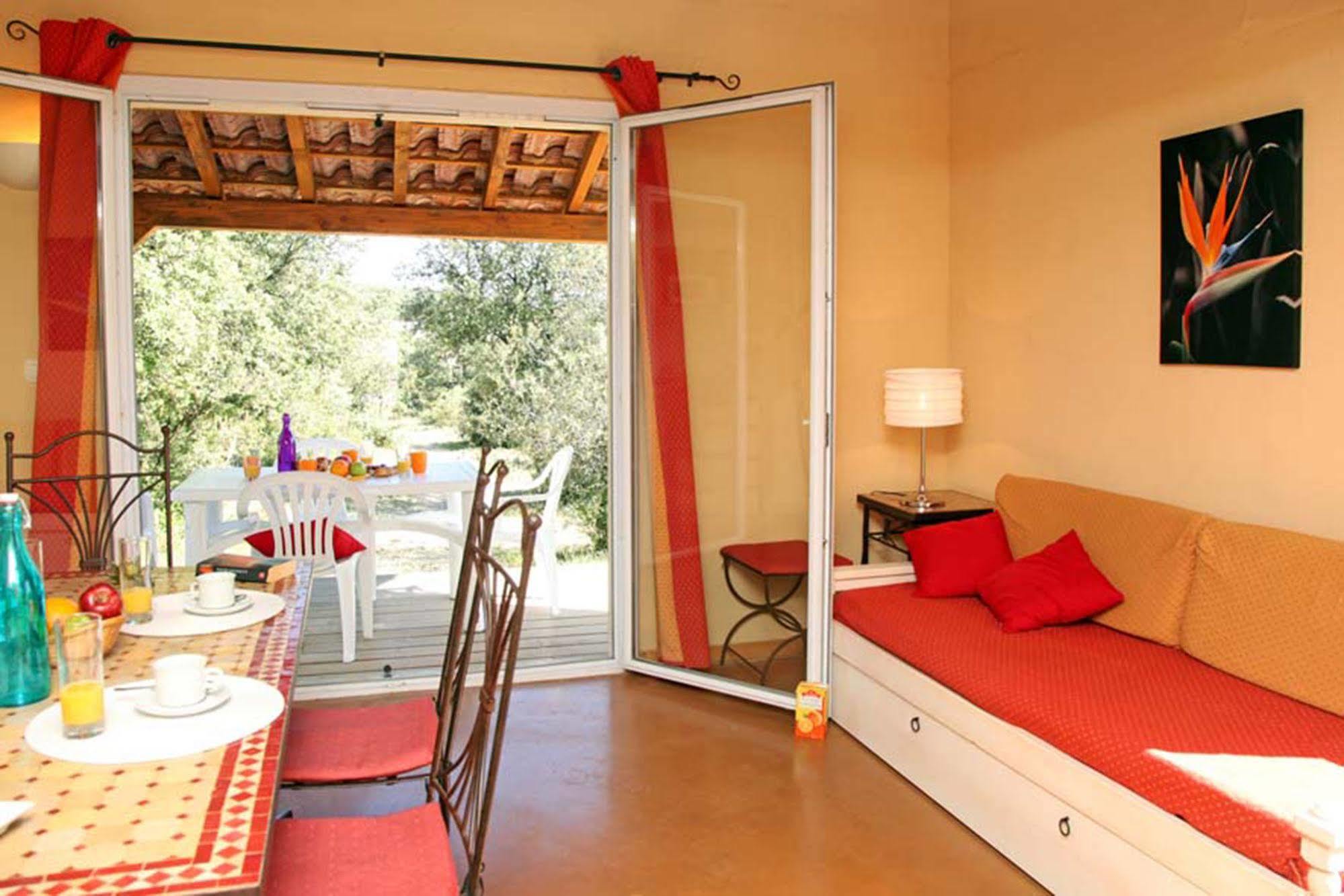 Residence Nemea Les Portes Des Cevennes Sauve Exterior photo